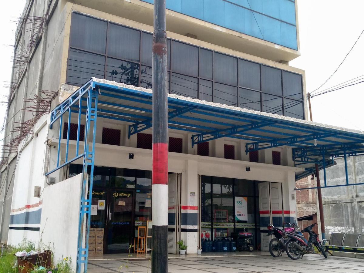 Hotel Belangi Syariah Taakengon Mitra Reddoorz Takengon Dış mekan fotoğraf